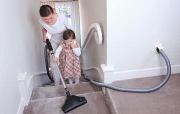 Gniazda wyrzutowe UST-M