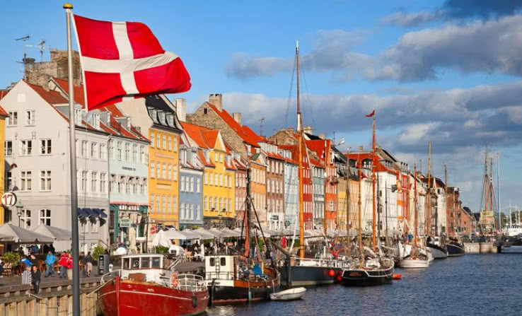 Stosuj zawory elektromagnetyczne Danfoss i wygrywaj szkolenie w Danii