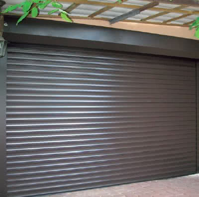 Brama garażowa rolowana