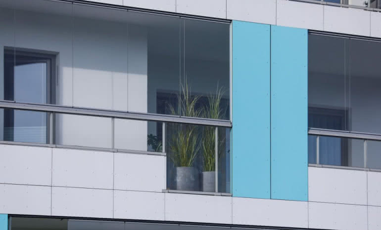 Balustrady aluminiowe RAILING: prosty sposób na bezpieczny i nowoczesny balkon