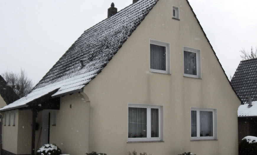 Ruszają kontrole ośnieżonych dachów