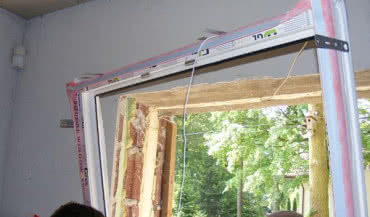 Ciepły montaż okien firmy Soudal