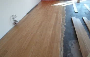 Wybieramy klej do parkietu