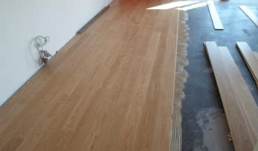 Wybieramy klej do parkietu