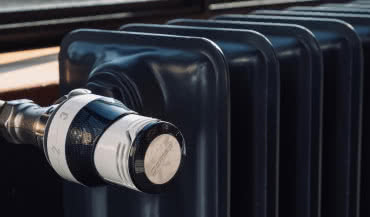 Termostaty, pompa ciepła, izolacja - inwestycje, które się opłacają
