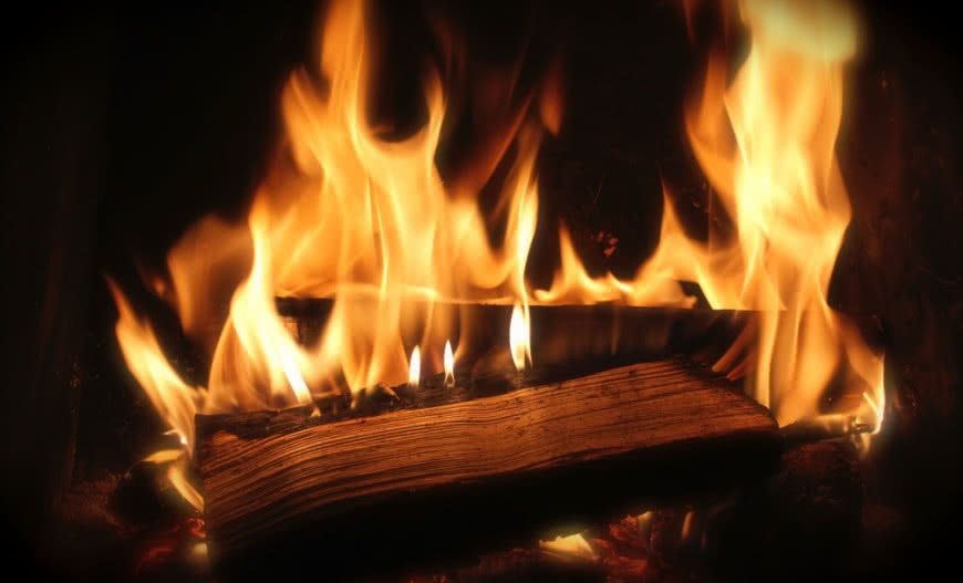 Zmiany w przepisach od 2024 roku. Jaki węgiel i drewno są zakazane? Jakie kary?