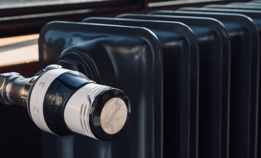 Termostaty, pompa ciepła, izolacja - inwestycje, które się opłacają