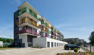 Wymiana okien i drzwi w bloku z dofinansowaniem