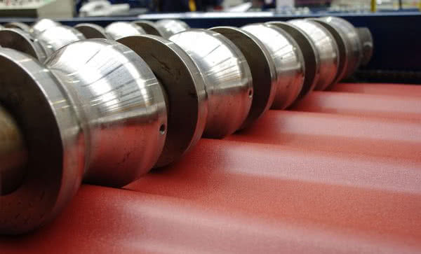 Blachotrapez wprowadza Innowacyjny System Bezpiecznego Tłoczenia - SPS