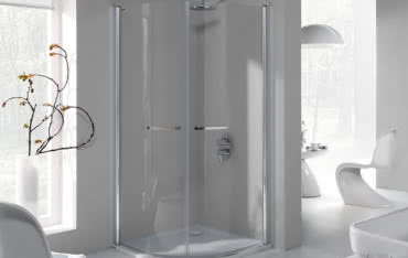 Kabina prysznicowa półokrągła - sposób na niewielką łazienkę
