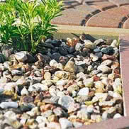 Krawężniki i obrzeża