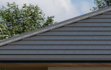 Nowość – w pełni płaska blachodachówka modułowa Garda