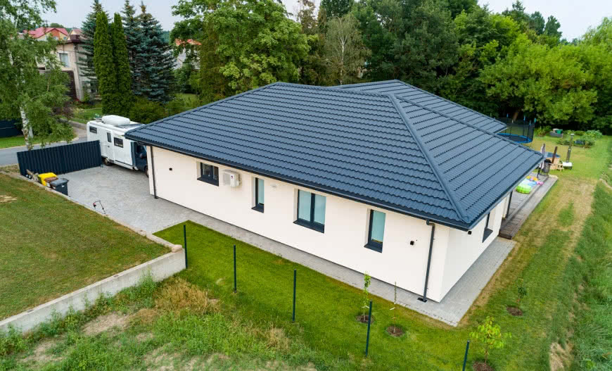 Jak wybrać i zamontować membranę wstępnego krycia MWK?