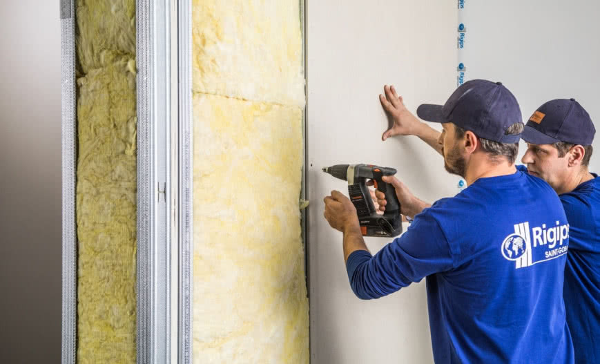 Budowa ścianki działowej z płyt gipsowo-kartonowych 