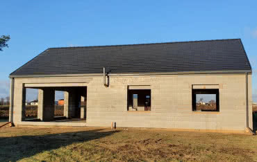 Stan surowy otwarty – ile kosztuje? Jak uniknąć błędów?