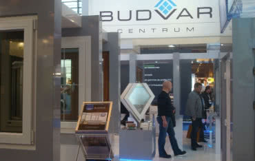 BUDVAR Centrum na Międzynarodowych Targach Okien, Drzwi i Osłon Przeciwsłonecznych Equip'baie w Paryżu