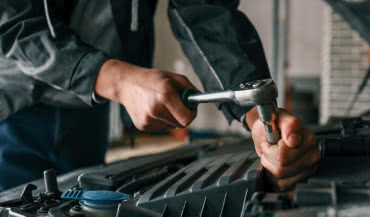 Klucz dynamometryczny. Co to jest? Jak używać? Jak go poprawnie ustawić?