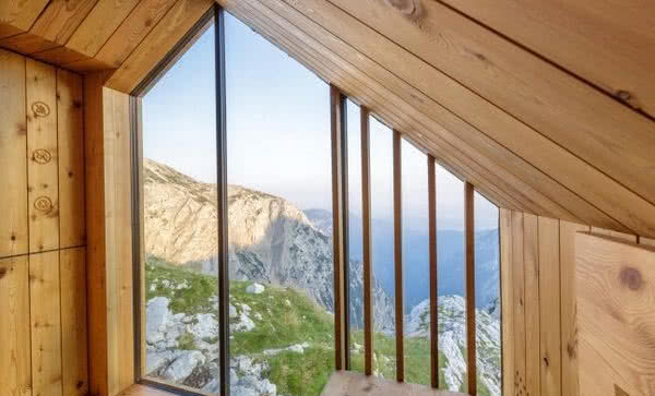 Szkło Guardian® w alpejskim schronisku na Słowenii