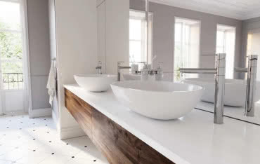 Jaką armaturę wybrać do wnętrz industrialnych i glamour?