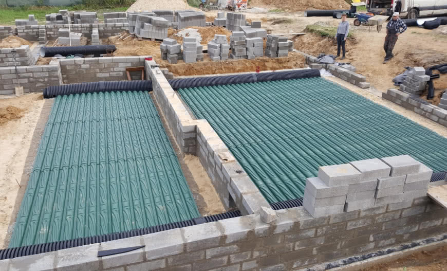 Ciepło z ziemi bez rur! Jak działa Geostrong - bezprzeponowy wymiennik ciepła?