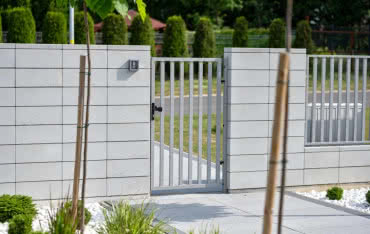 Wysokość klamki w domu i ogrodzie: przewodnik dla inwestora