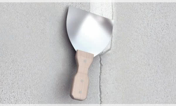 Gładkie ściany. Co powinniśmy wiedzieć o masach szpachlowych?