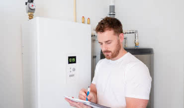 Czyste Powietrze 2025: nowe zasady, większe kontrole. Kto przetrwa tę rewolucję?