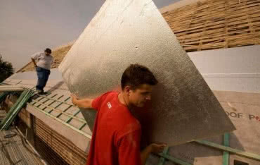 Termomodernizacja budynków od podłóg aż po dach