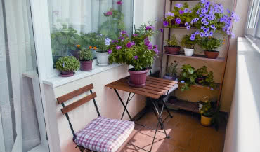 Produkty marki Jedynka do renowacji wyposażenia balkonu