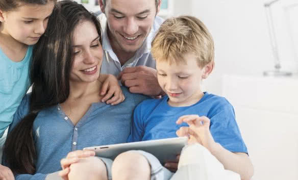 Ytong: dom i rodzina 1995-2015. Raport i badanie społeczne