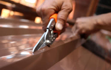 Cięcie blachy – jak i czym przycinać blachę?