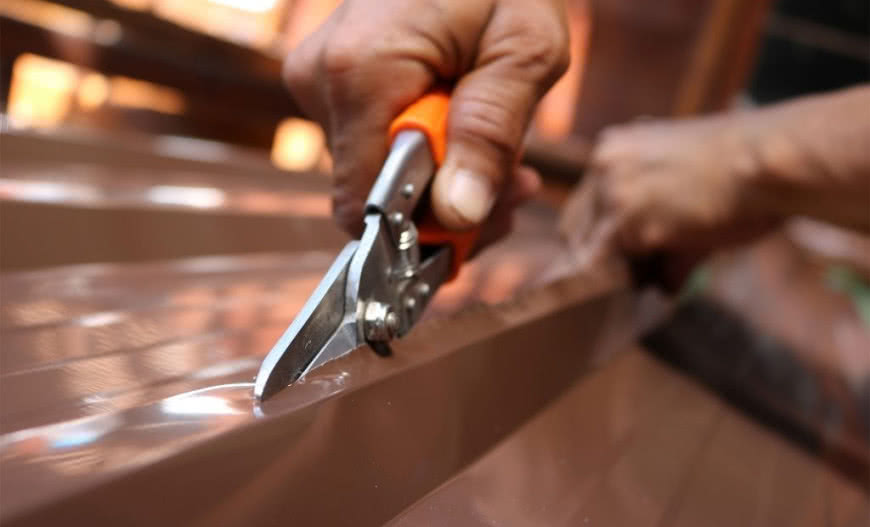 Cięcie blachy – jak i czym przycinać blachę?