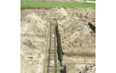 Pękające ławy fundamentowe