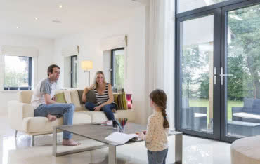 Okna z szybami przeciwsłonecznymi. Recepta na komfortowe wnętrza