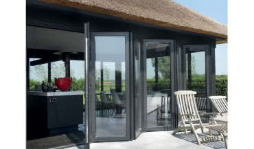 Panorama: otwórz się na nowe możliwości z systemem drzwi harmonijkowych