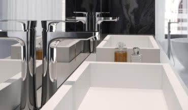 Łazienki z bateriami nablatowymi