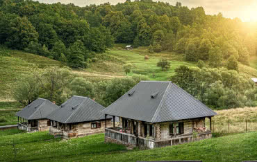 Blacha trapezowa - od domu jednorodzinnego do przemysłu