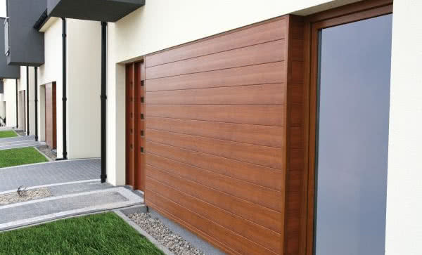 Zimowe zagrożenia dla elewacji