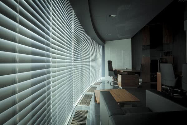 Żaluzje poziome drewniane - idealne do wnętrz w każdym stylu