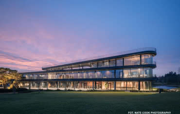 Rozwiązania Aluprof wykorzystane w siedzibie firmy Press Glass 