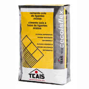 Klej do płytek z kompozycją spoiw Cecoisflex marki TEAIS