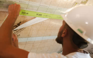 Ocieplenie poddasza – dlaczego niska lambda to za mało? Sprawdź, o czym jeszcze musisz pamiętać!