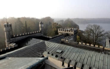 Nowy dach na Zamku w Kórniku