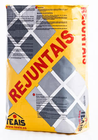 Wypełniacz i uszczelniacz do ceramiki i płytek Rejuntais marki TEAIS