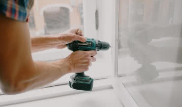 Kiedy i dlaczego okna się psują? Typowe awarie