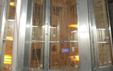 ALUPROF, jako pierwszy w Polsce, przebadał fasadę z połączeniami kątowymi