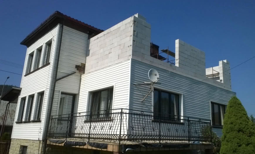 Nadbudowa piętra domu