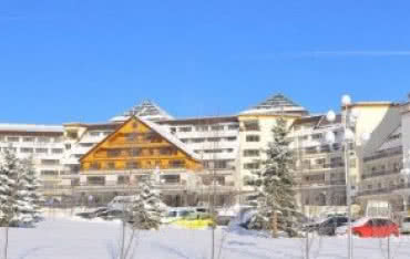 Jednak nie będzie rozbiórki dachu "Hotelu Gołębiewski"