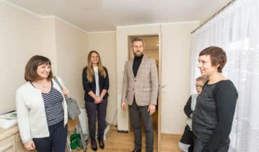 "Pomaganie przez remontowanie" z firmą Deante