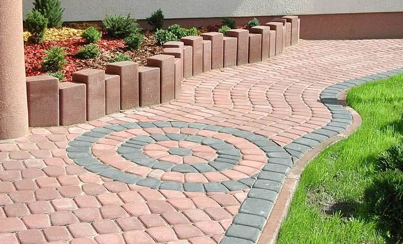 Na co zwrócić uwagę wybierając kostkę brukową?